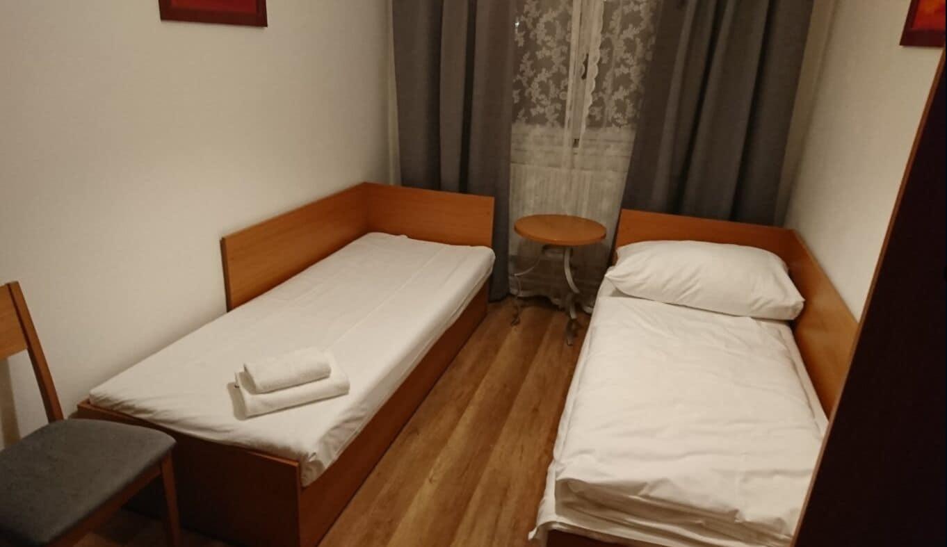 Gallery Hotel Sis Прага Экстерьер фото